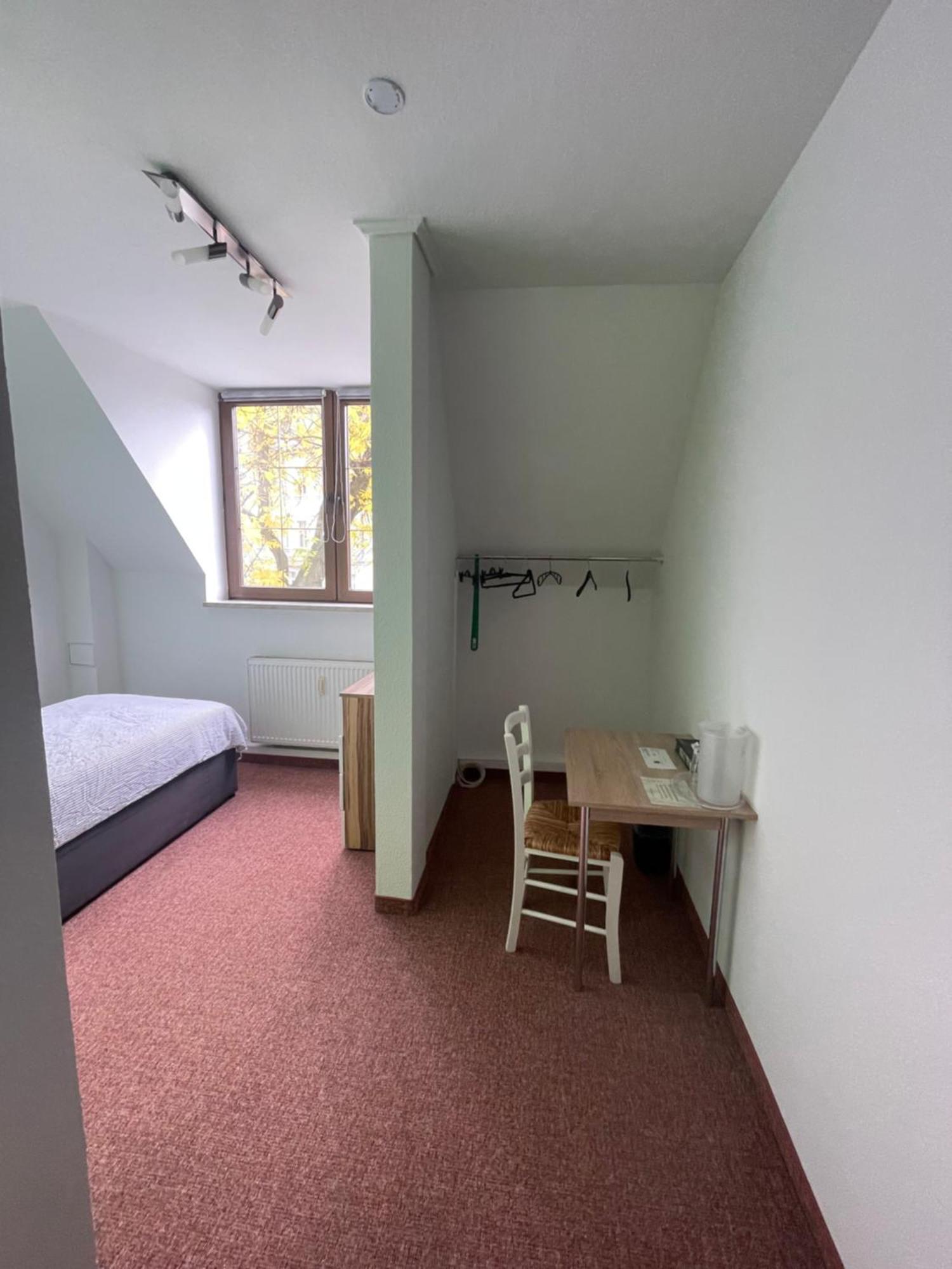 Neue Pfefferkiste Hostel Leipzig Bagian luar foto