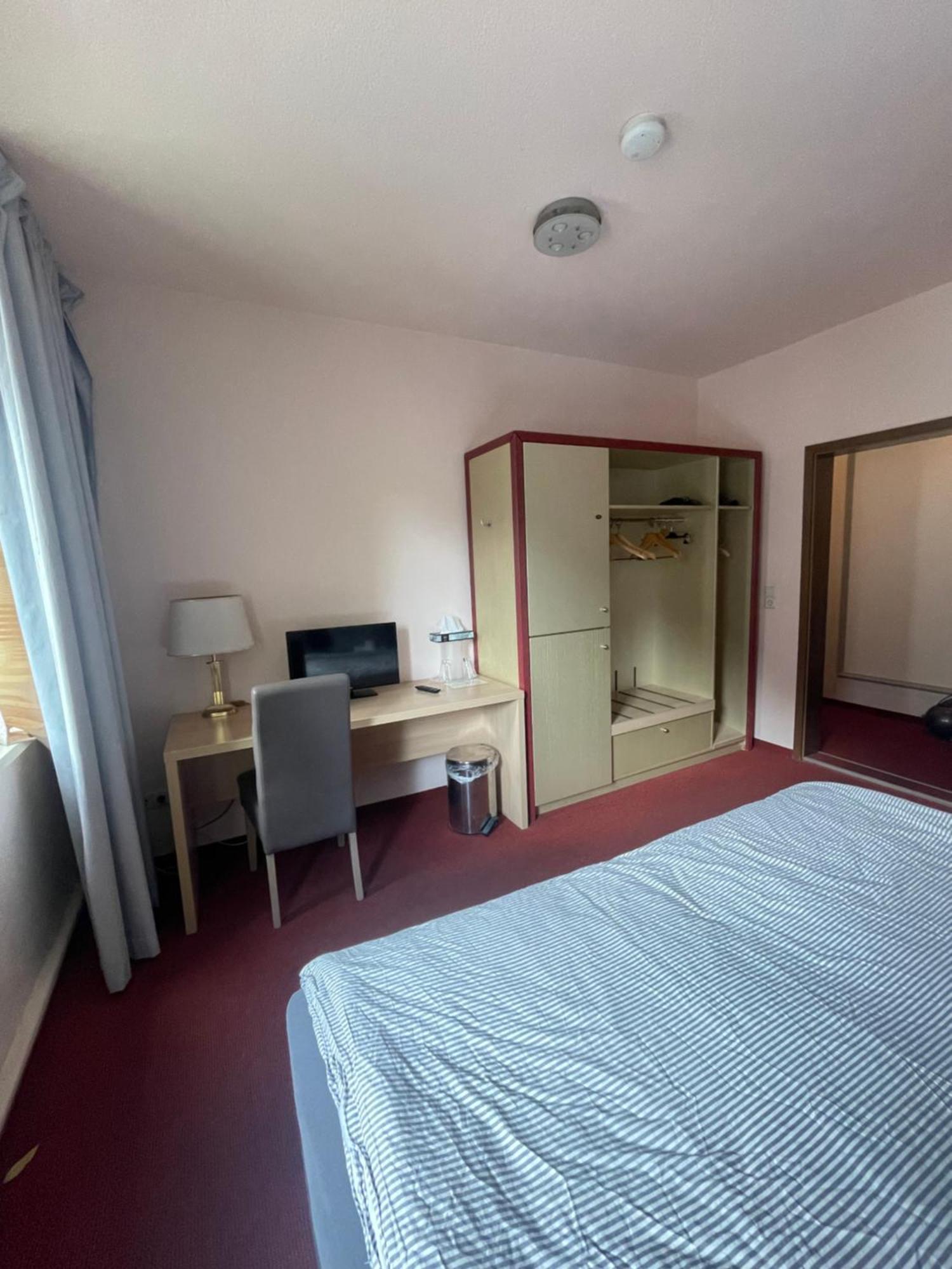 Neue Pfefferkiste Hostel Leipzig Bagian luar foto