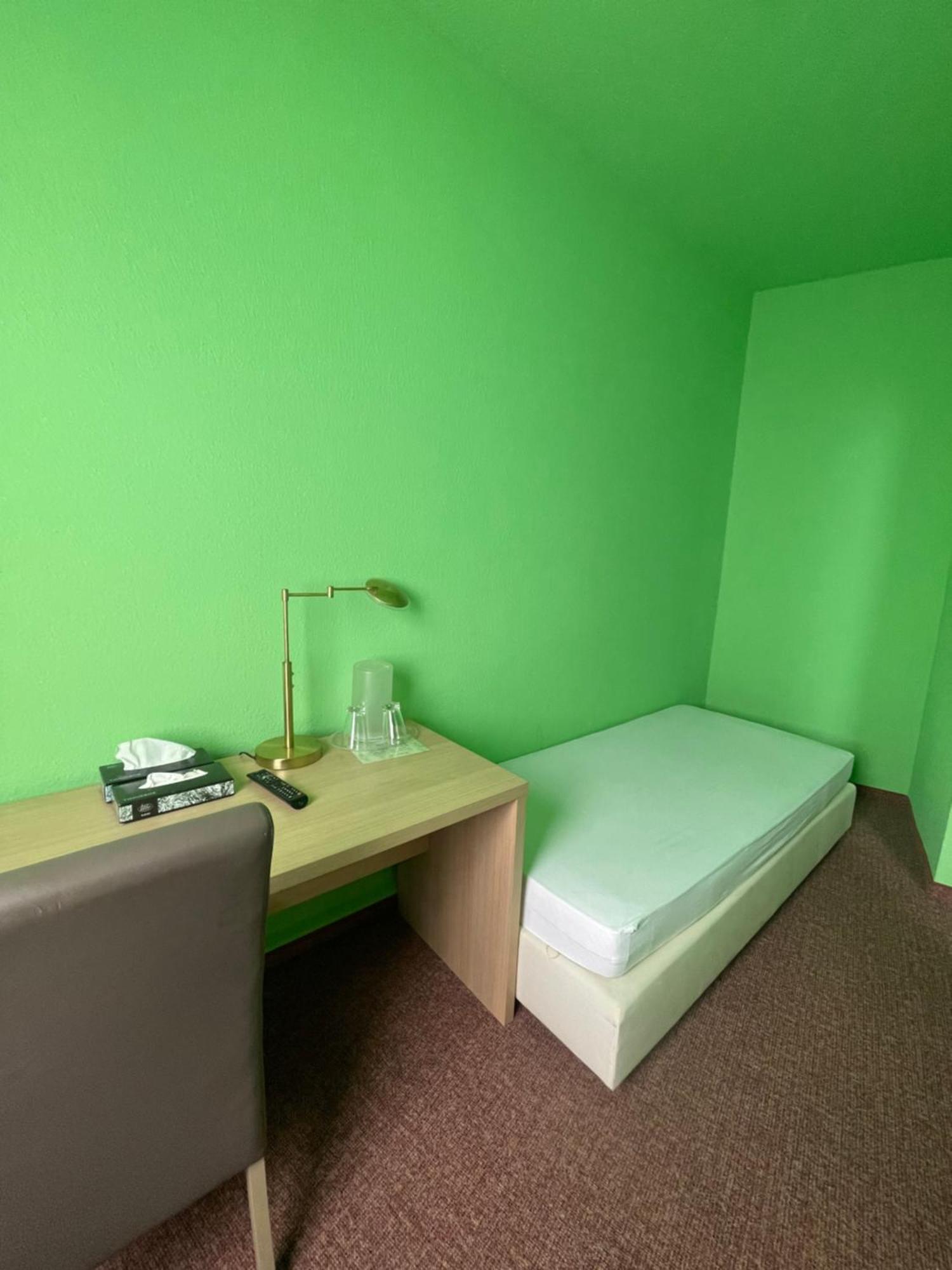 Neue Pfefferkiste Hostel Leipzig Bagian luar foto